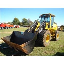 JOHN DEERE TC54H INTEGRATED TOOL CARRIER, s/n DWTC54H566034: