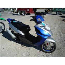 EAGLE 125CC SCOOTER, s/n LF3TCJ6C45G001213: