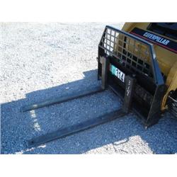 CATERPILLAR FORK ATTACHMENT , s/n 65SSFP026104: