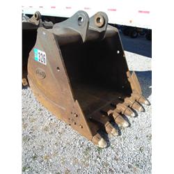 GEITH 56in. SEVERE DUTY BUCKET W/RIPPER POCKET TO FIT KOBELCO 250