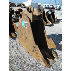 GEITH 24in. SEVERE DUTY BUCKET W/RIPPER POCKET TO FIT KOBELCO 250