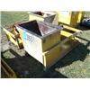Image 1 : GOMACO CURB MACHINE TRICKLE CHANNEL MOLD