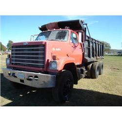 GMC BRUIN T/A DUMP TRUCK, s/n C49CJ9V164463