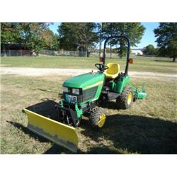 JOHN DEERE 2210 4X4 LAWN TRACTOR, s/n LV2210H317407
