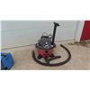 Image 1 : Craftsman Shop Vac 5HP with Hose and Accessories - Works