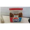 Image 5 : 3 Totes 2 Lids, 3 New Halloween Masks, 6 Pepsi Cola Bottles, Cardboard 