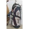 Image 2 : Winnipeg Jets Gold Bag with Stand , 5 Left Handed Golf Clubs, 2 More 