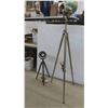 Image 1 : 2 Hollywood Style Lamps 