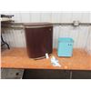 Image 1 : Vintage Hamper, Garbage Can, Chalkware Bird