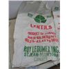 Image 3 : 2 Roy Brand Lentils Bags , 1 Whole Yellow Peas Empty Bag 