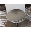 Image 2 : Patio Table & 2 Chairs 