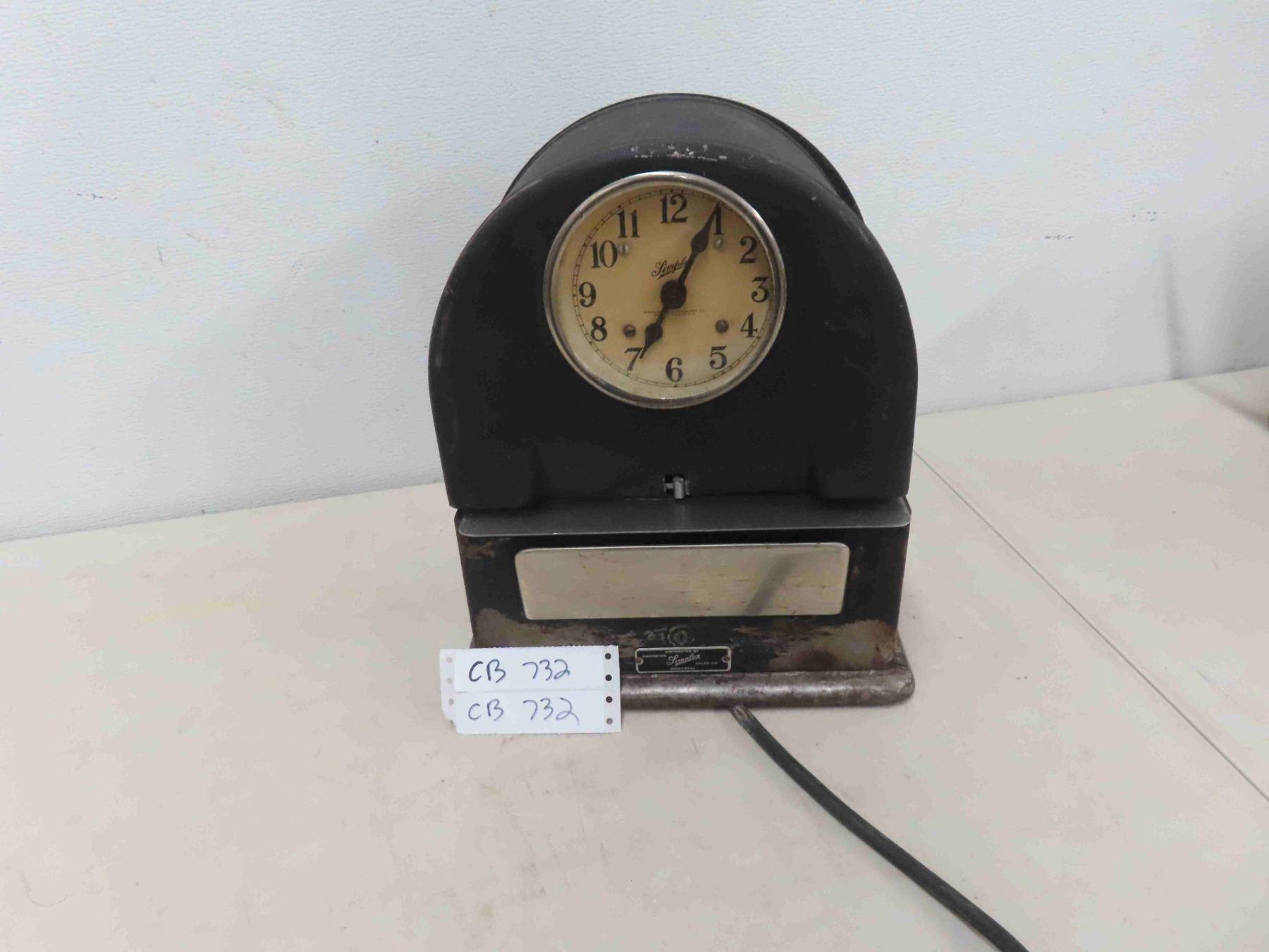 Simplex Time Clock 13'' x 10'' x 7''