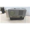Image 3 : Vintage 1989 Realistic Portavision Portable 5'' UHF/VHF Colour TV + Monitor