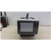 Image 8 : Vintage 1989 Realistic Portavision Portable 5'' UHF/VHF Colour TV + Monitor