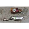 Image 8 : Wood Chest 13'' x 9'' x 8'' H with Silver Plated Salt and Pepper, Cufflinks with Tie Pin,