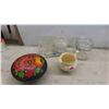 Image 2 : Oil Lamp, Vases, Vintage Rolling Pin, Crystal Creamer, Sugar, Planters & More 