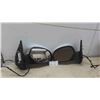 Image 1 : 2 Truck Mirrors Off a 2012 Chevy Silverado 