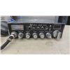 Image 3 : 2 CB Radios, Antenna, New A/V Cable 