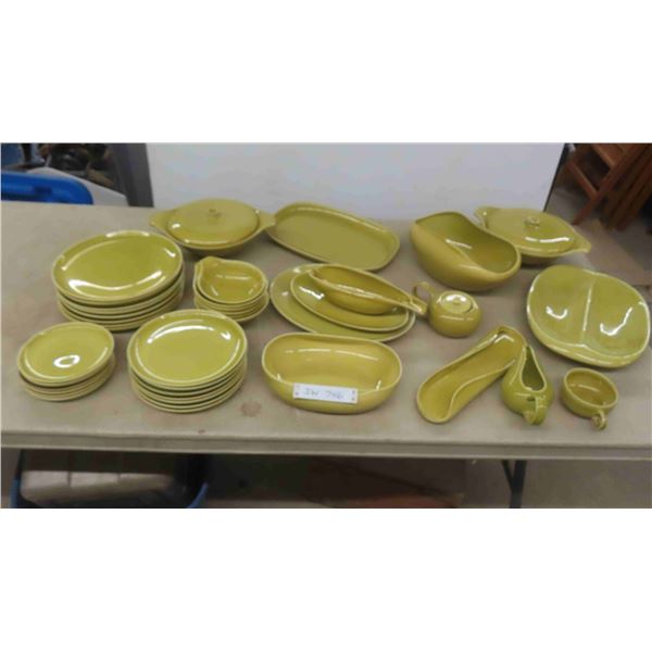 40pce Set Russel Wrights Dinnerware + Serving Ware 