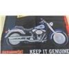 Image 8 : Vintage Harley Davidson Motorcycle Lot: Metal Sign 13'' x 10'' , 2 Banners, 