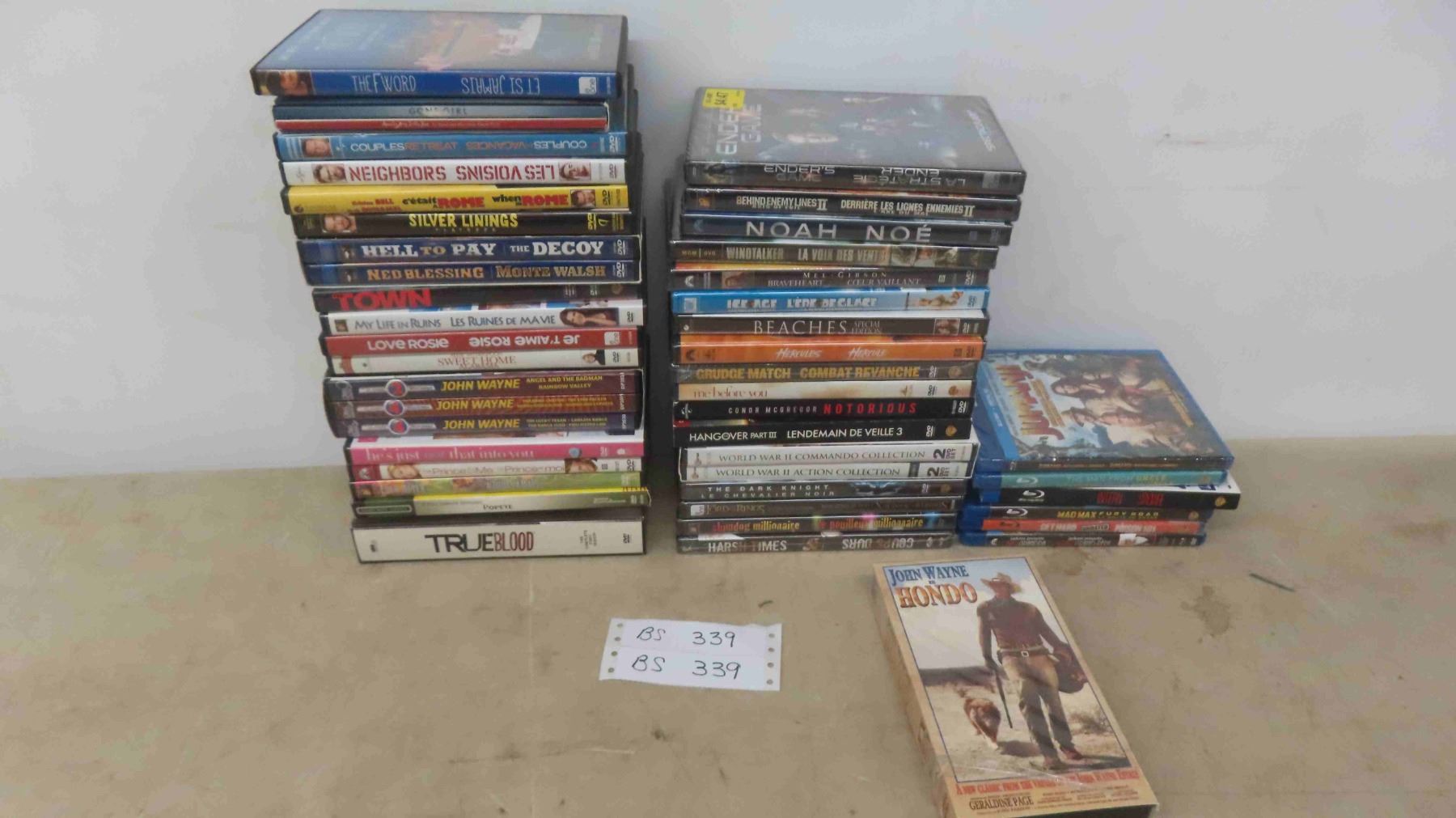 Used Dvd 20 Used DVDs , 18 New DVDs, 6 Blue Rays, 1 VHS : Couples Retreat, Ice Age