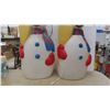 Image 4 : 2 Snowman Blow Molds 40'' Tall 