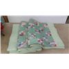 Image 1 : Quilt 65'' x 84'' 