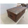 Image 2 : Wood Carpenters Chest 11'' x 31'' x 16'' 