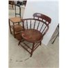 Image 2 : Wood Captain Chair , 3 Tier Stand 20'' x 18'' x 12'' 