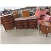 Image 1 : 3pce Bedroom Suite : Dresser 33'' x 64'' x 19'' , Dresser 48'' x 38'' x 19'' , 