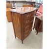 Image 8 : 3pce Bedroom Suite : Dresser 33'' x 64'' x 19'' , Dresser 48'' x 38'' x 19'' , 