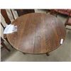 Image 3 : Quarter Cut Oak Pedestal Table 28'' H x 42'' Across , (3) Leaves 10'' 