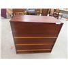 Image 1 : Mid Century Dresser with Legs 34'' x 36'' x 18'' 