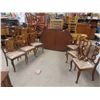 Image 1 : Dining Room Table , 2 Leaves , 6 Chairs 