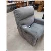 Image 2 : Microsuede Power Recliner