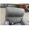 Image 3 : Microsuede Power Recliner