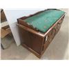 Image 2 : Pine Bench with Hinged Top and Cedar Lined Storage 22'' x 17'' x 44'' 