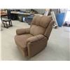 Image 1 : Recliner Rocking Comfy Chair