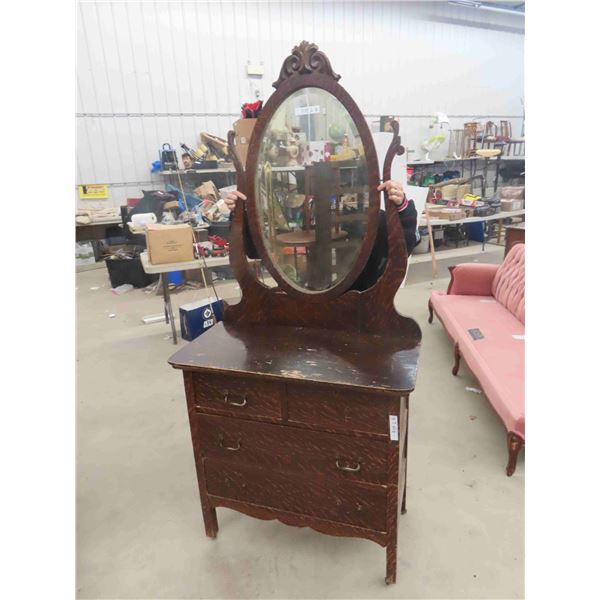 Dresser 33'' x 34'' x 17'' Plus Mirror 21'' x 37'' 