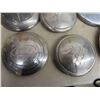 Image 2 : 13 Hub Caps : Ford Meteor, Ford V8 