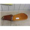 Image 1 : Wood Boat Otter 36'' x 12'' 