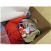 Image 8 : Quantity of Christmas Decorations, Small Tree