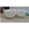 Image 2 : Pyrex - 6 Mixing Bowls, Casserole Dish with Lid, Fireking Dish with Lid 