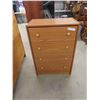 Image 1 : 4 Drawer Dresser 36'' x 25'' x 16'' 