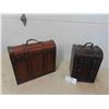 Image 1 : 2 Luggage Looking Cases 13'' x 9'' x 8'' & 14'' x 16'' x 5 1/2'' 