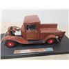 Image 2 : 3 Diecast Vehicles - 28 Mercedes Benz, 34 Ford Pickup, 2010 