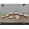 Image 1 : 8 Pyrex Mixing Bowls 