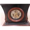 Image 2 : Modern Fancy Mantle Clock 