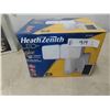 Image 2 : 2 New Motion Lights (1) Solar Outdoor (1) Security Flood 