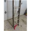 Image 2 : Aluminum Extension Ladder 